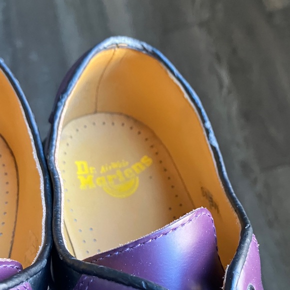 Dr. Martens Rafi saddle shoes. - Picture 16 of 17